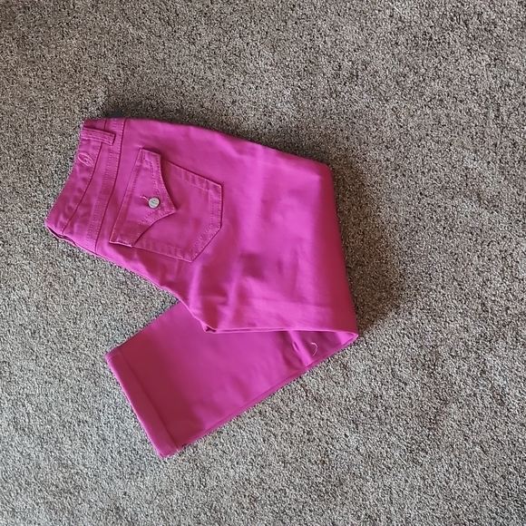 NWT Nine West Red Raspberry Capri - Picture 1 of 2